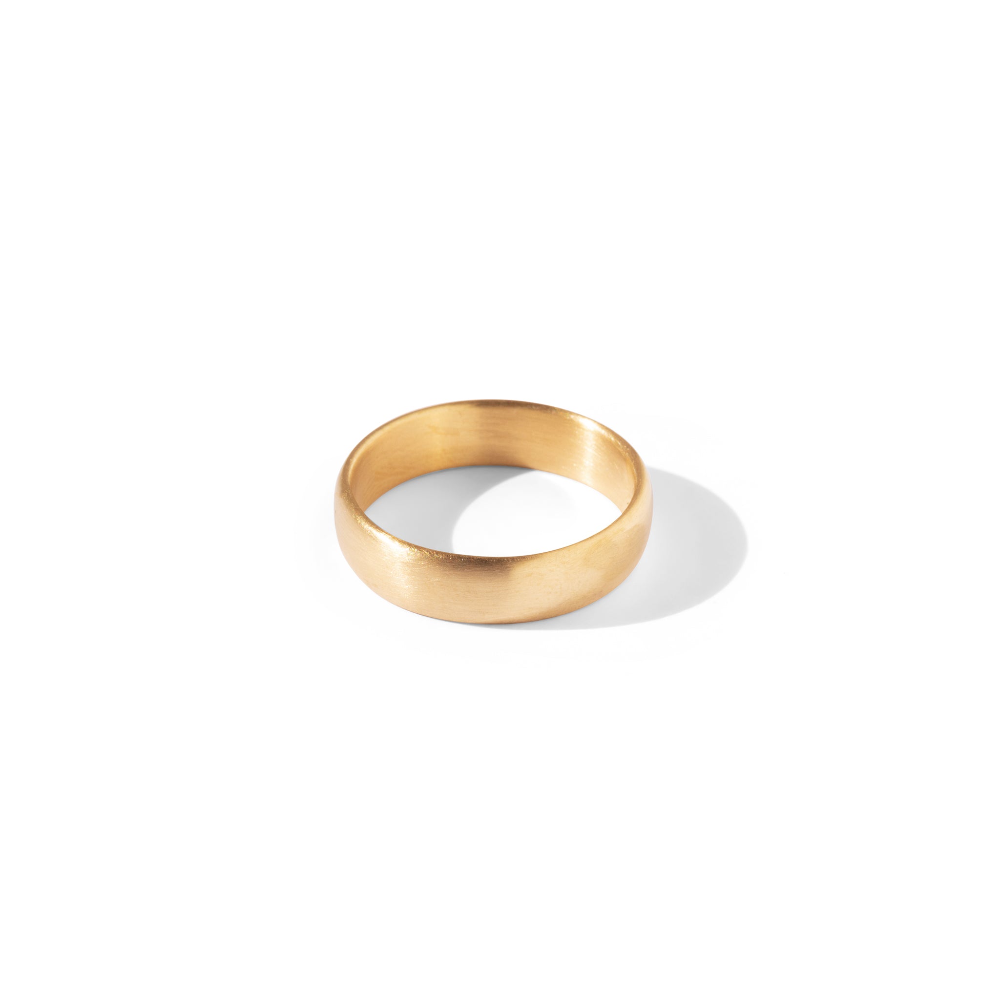 9ct Gold Gents Half Round Band