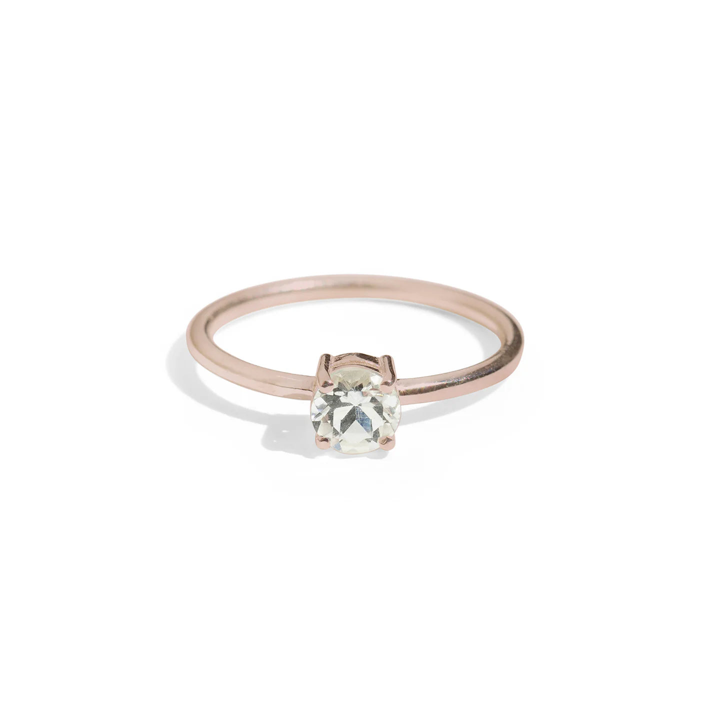 9ct Gold Luxury Round ring