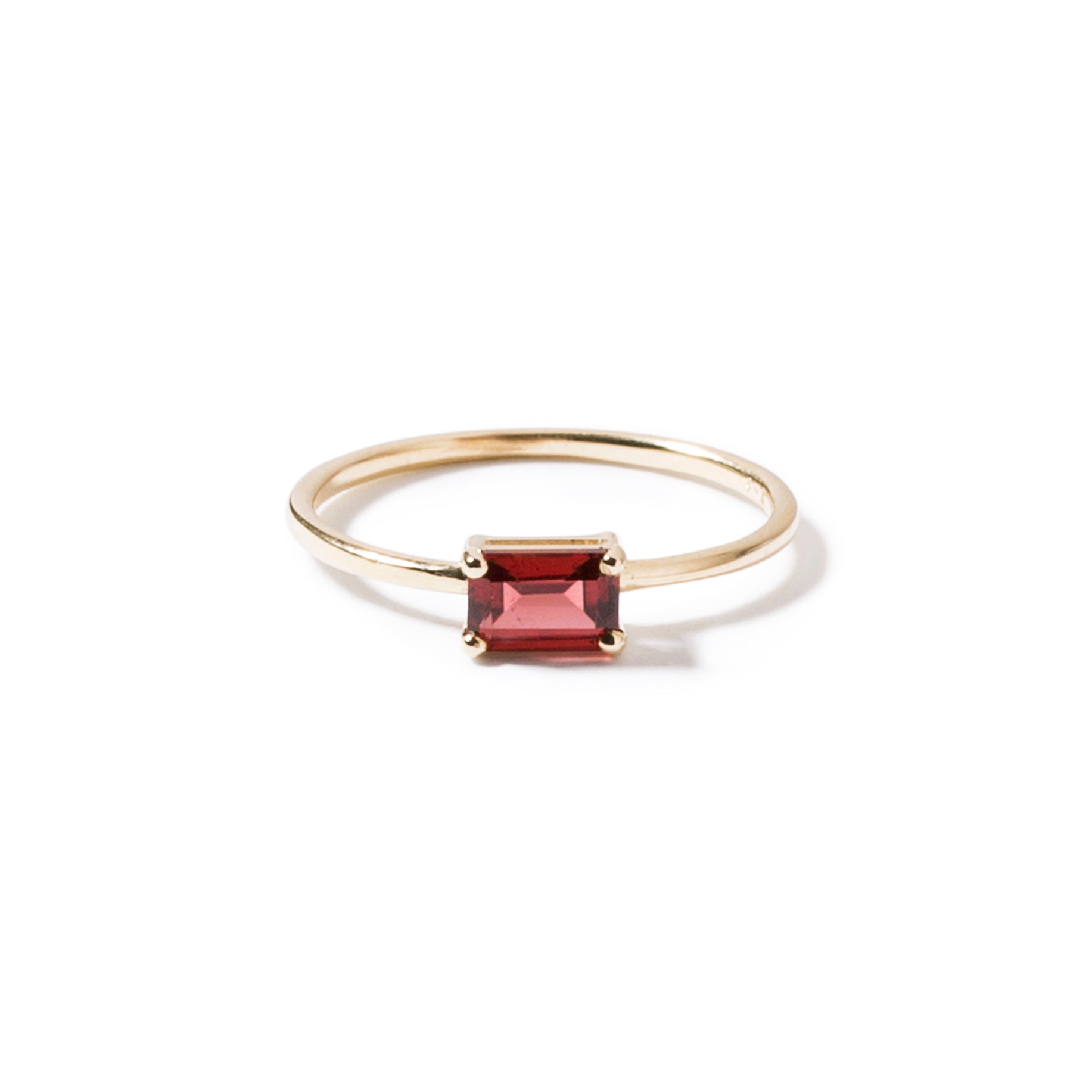 9ct Gold Luxury East West Emerald Cut Ring