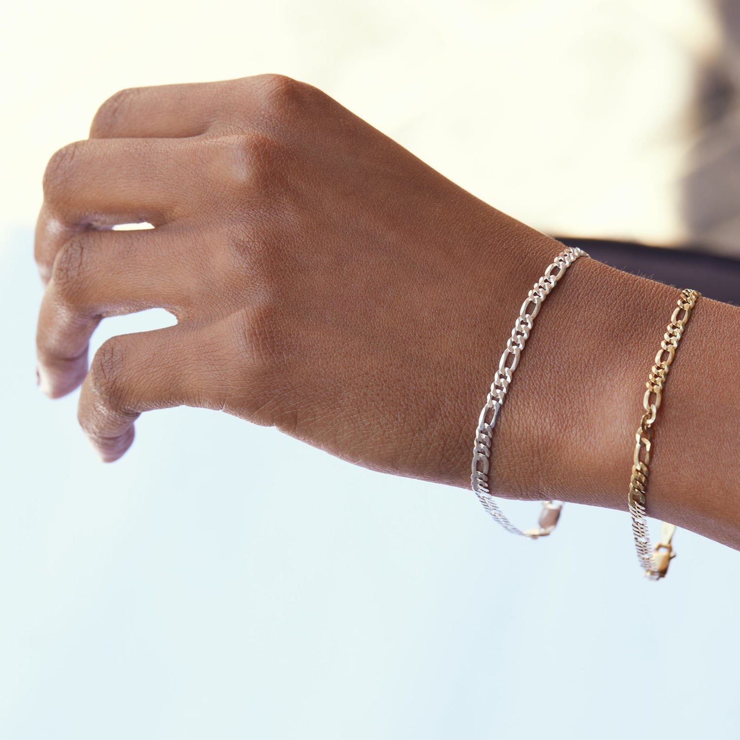 Dainty Figaro Bracelet