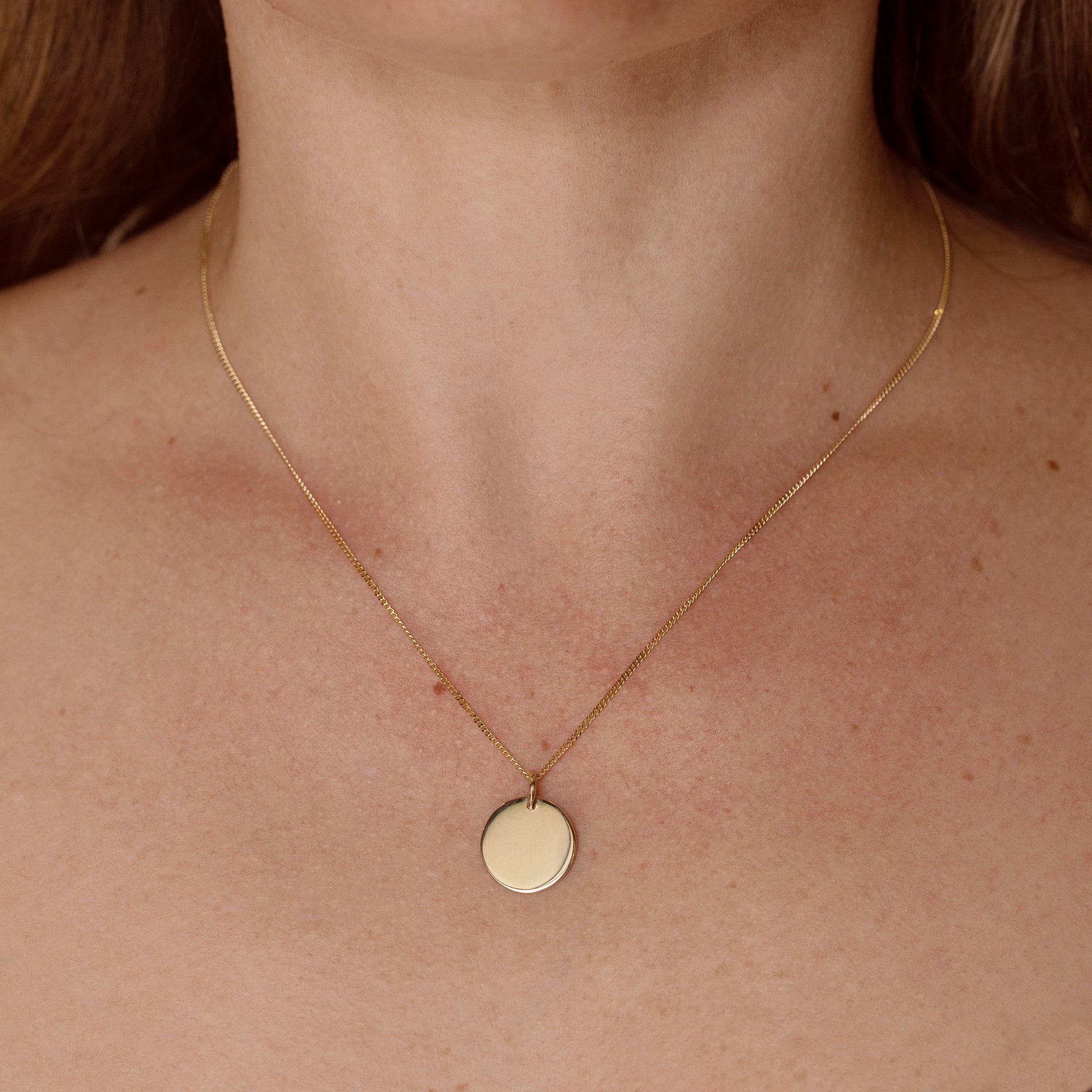 9ct Solid Yellow Gold Medallion Pendant