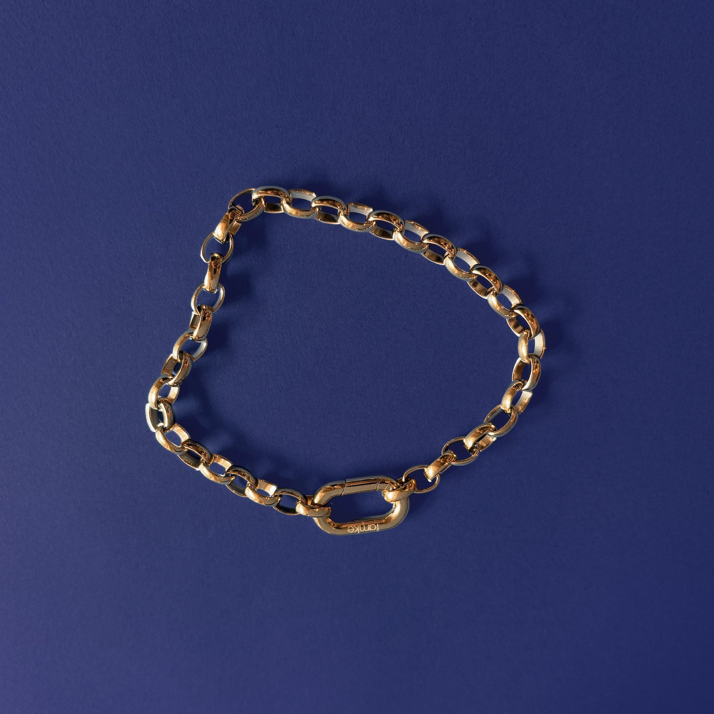 Bold Ovale Bracelet