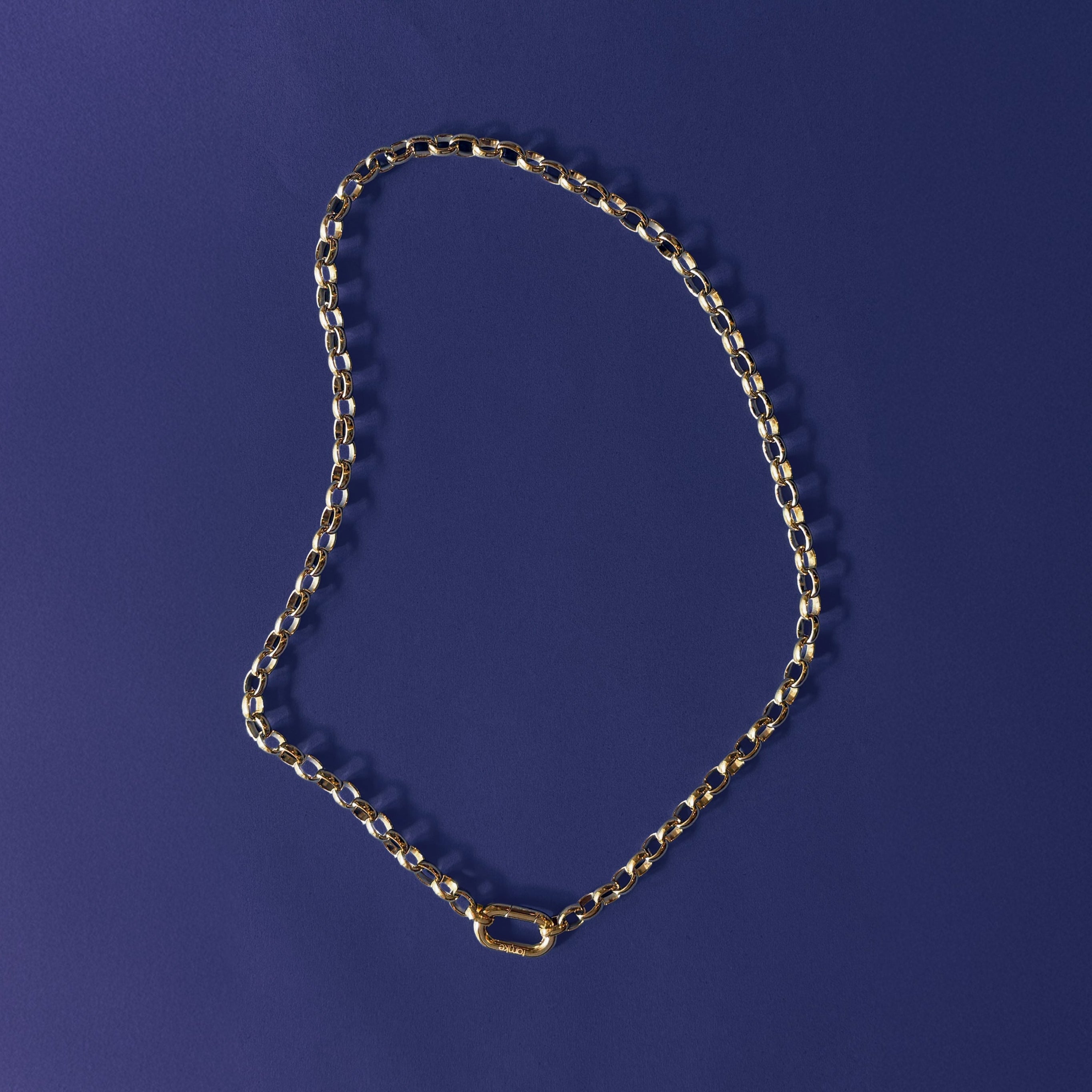 Bold Ovale Necklace