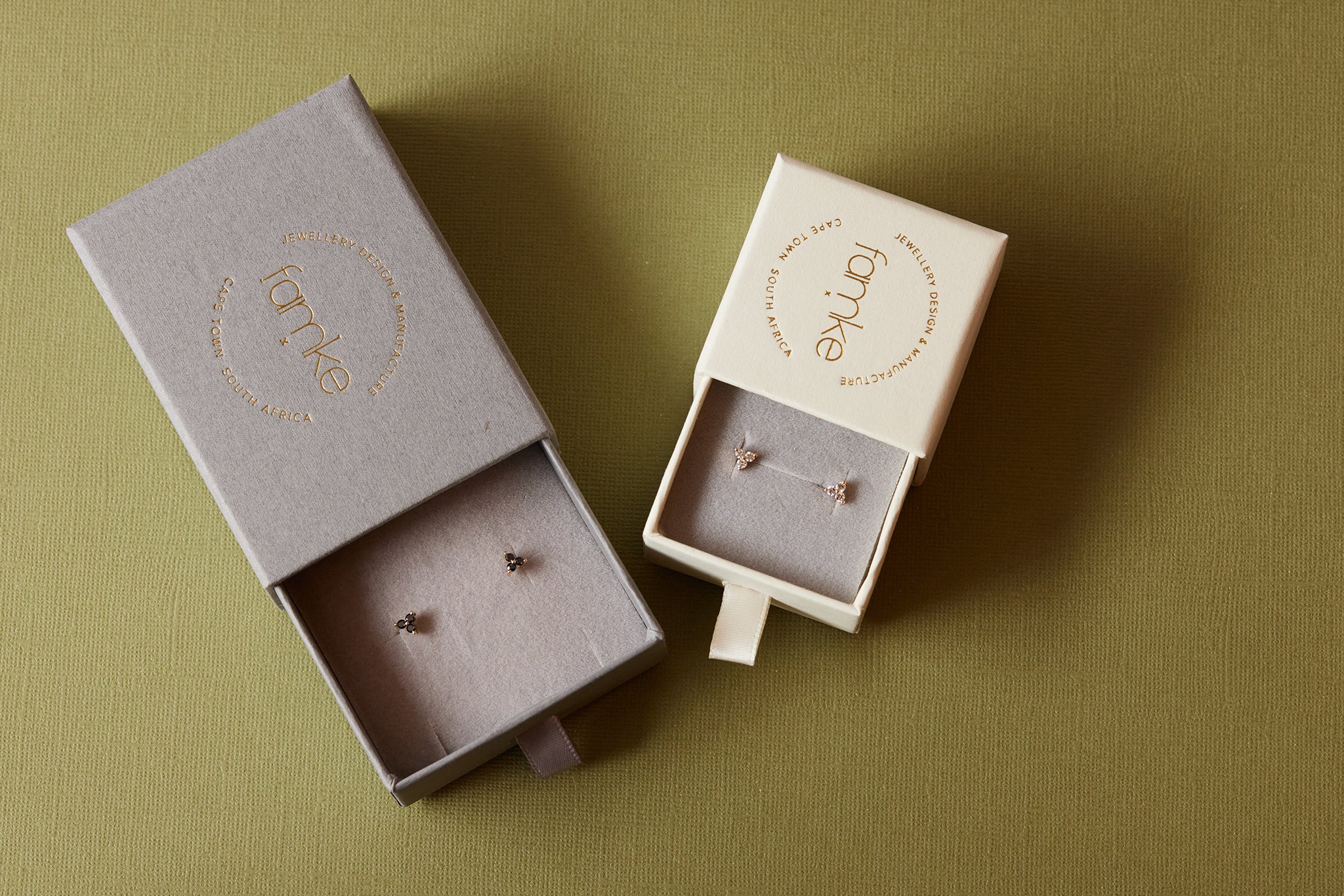 9ct Diamond Cluster Studs