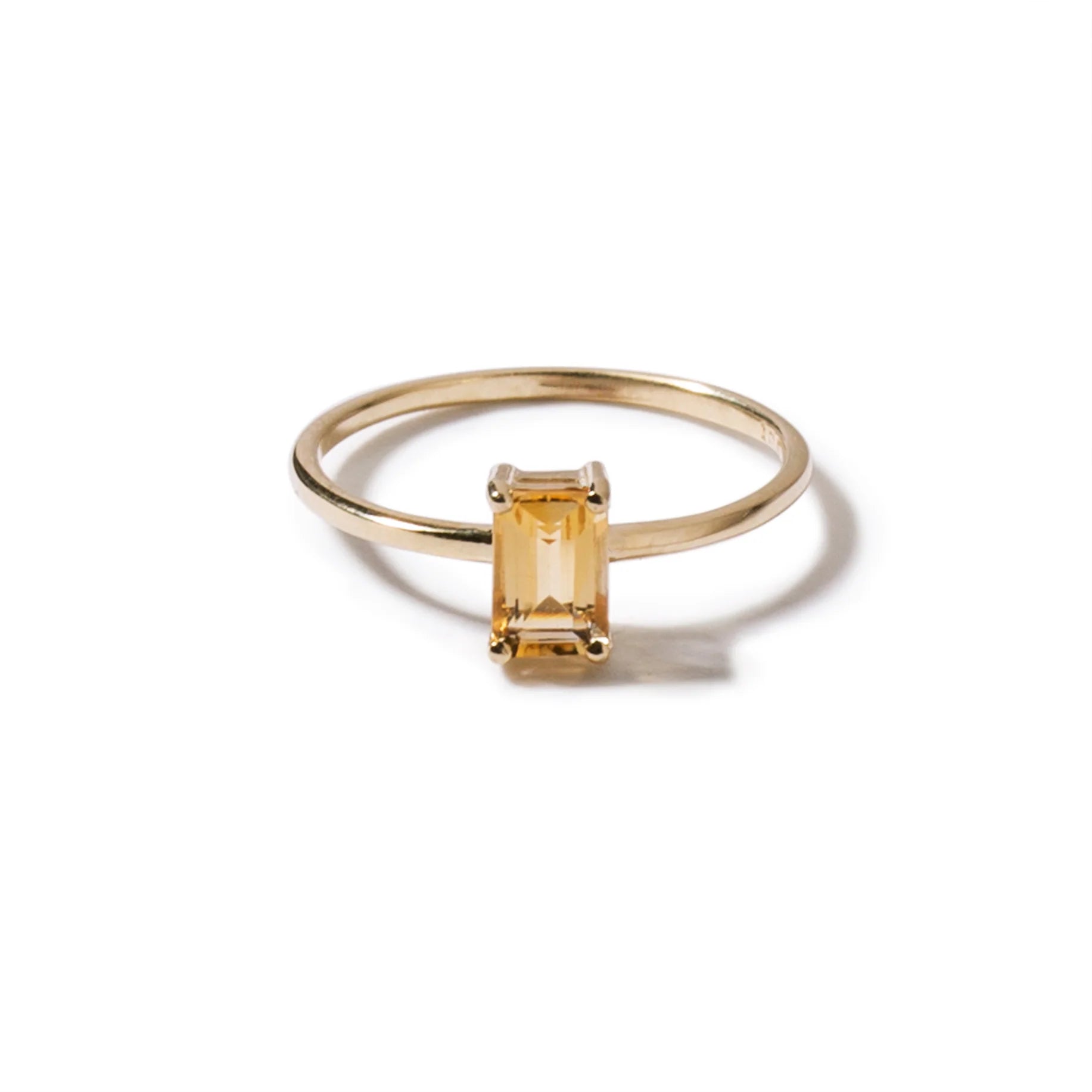 9ct Gold Luxury Vertical Emerald Cut Ring