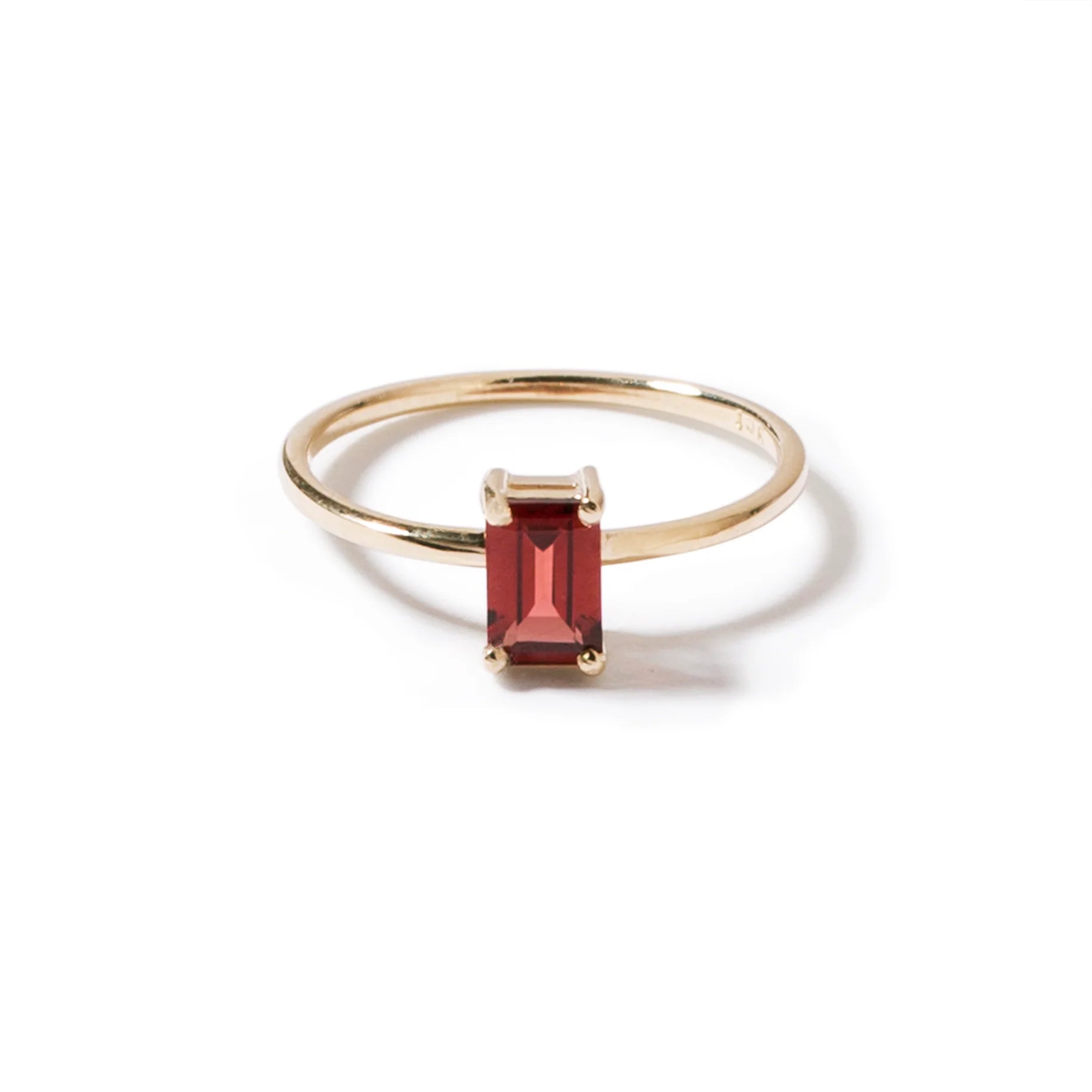 9ct Gold Luxury Vertical Emerald Cut Ring
