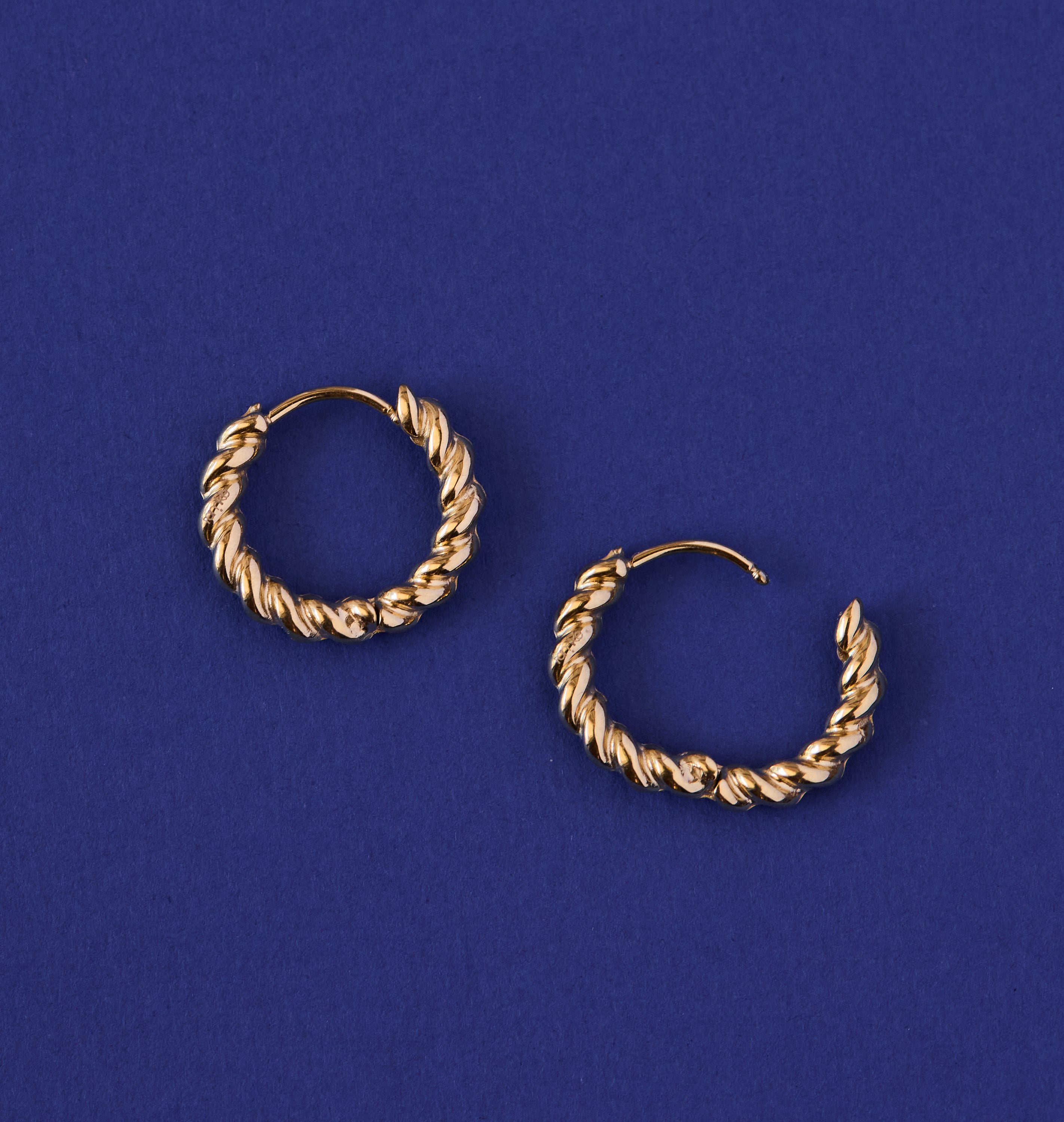 Soft Twist Hoops