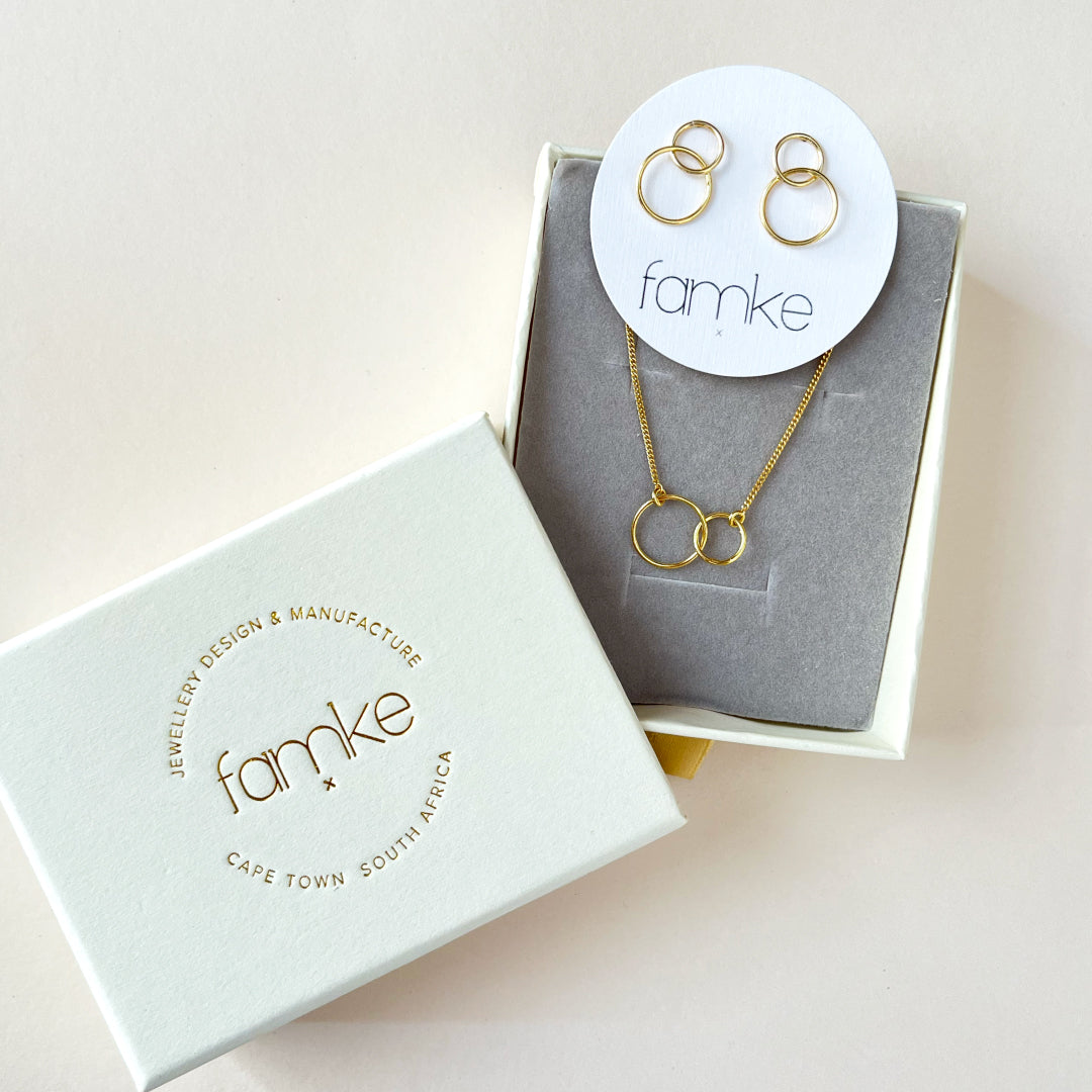 Linked Circle Set (Earrings, Bracelet & Necklace)