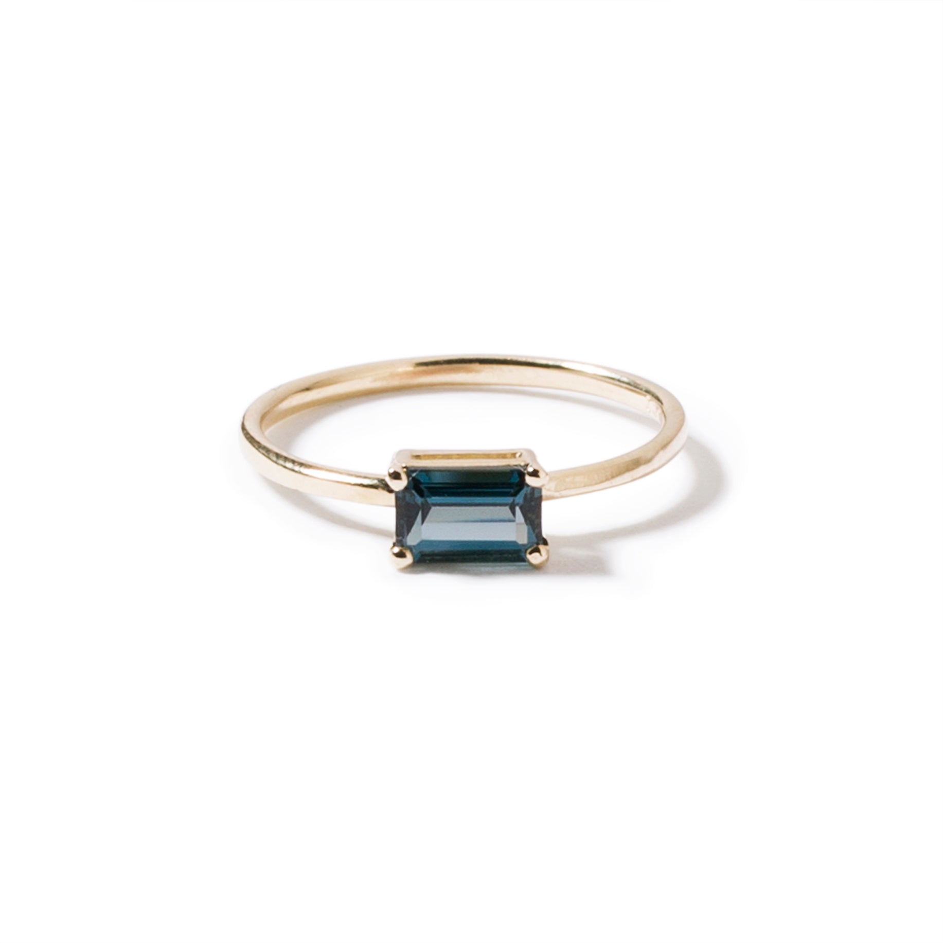 9ct gold luxury emerald cut london blue topaz ring - horizontal