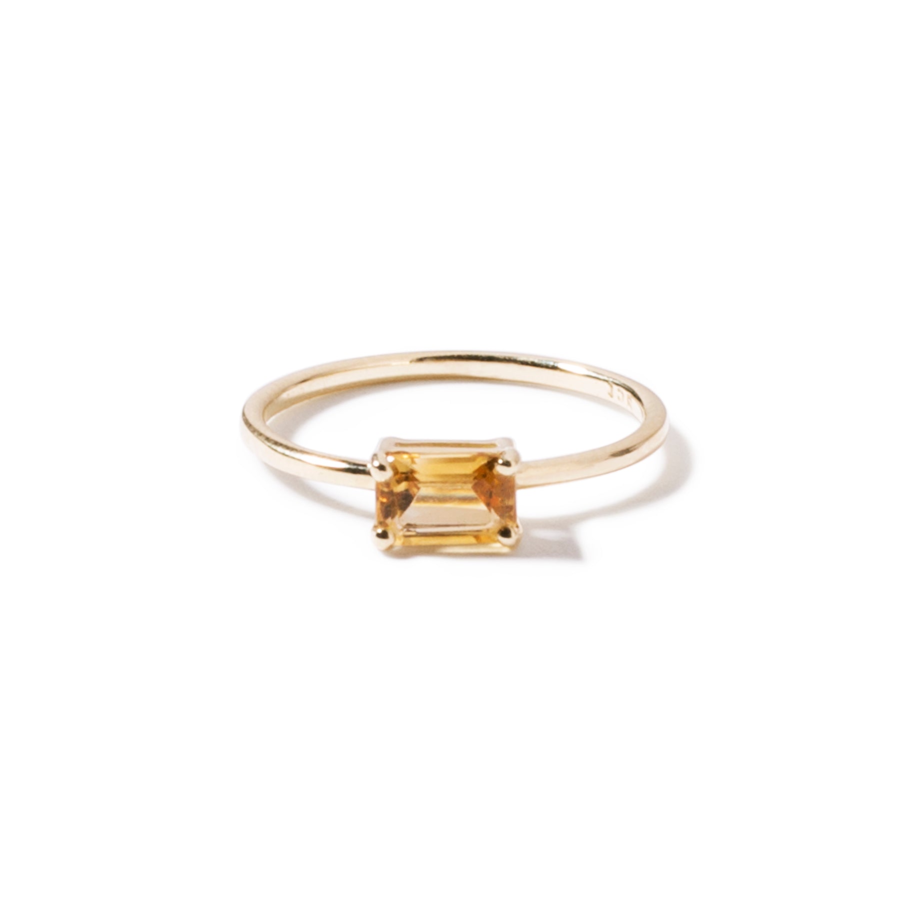 9ct yellow gold luxury emerald cut citrine ring - horizontal
