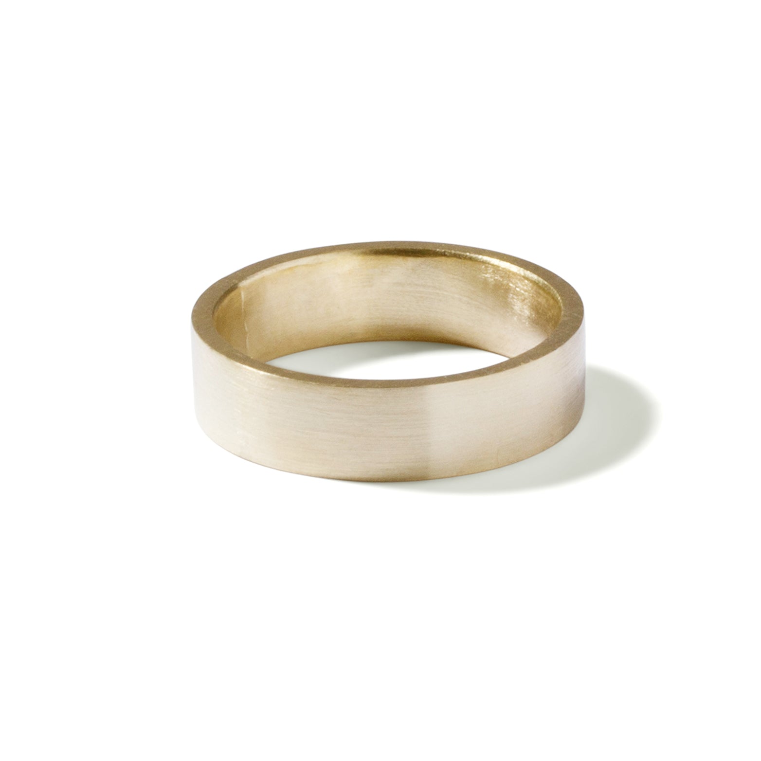 9ct yellow gold 6mm gents flat band